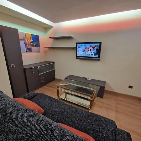 Apartamento En Cimadevilla Con Vistas Gijon