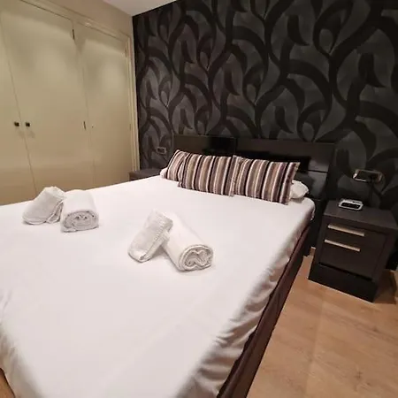 Apartamento En Cimadevilla Con Vistas Gijon