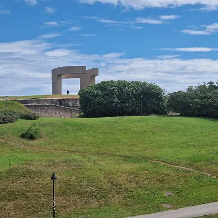 Apartamento En Cimadevilla Con Vistas Apartment